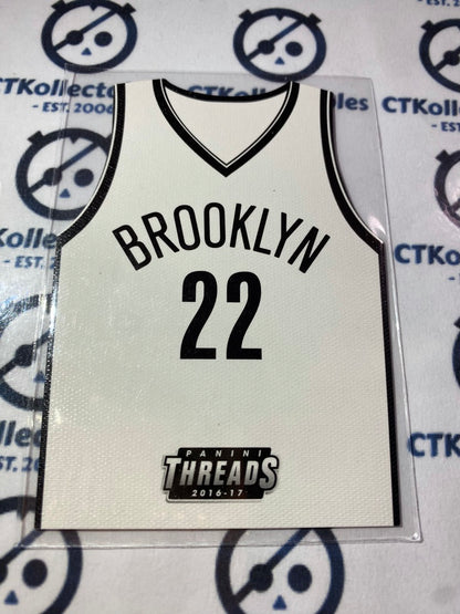 2016-17 Panini NBA Threads Caris LeVert Team Threads Rookie Die-cut #34 Nets