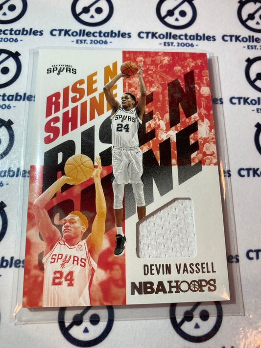 2020-21 NBA Hoops Devin Vassell Rise N Shine Jersey Spurs