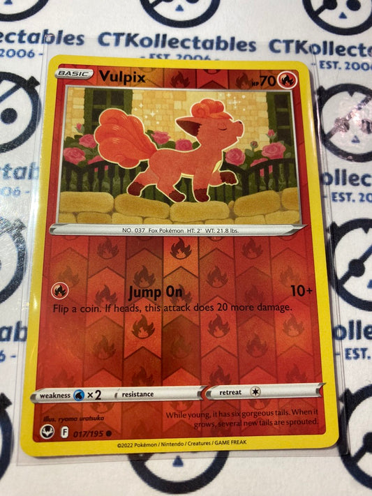 Vulpix Reverse Holo #017/195 2022 Sword & Shield Silver Tempest Pokemon Card