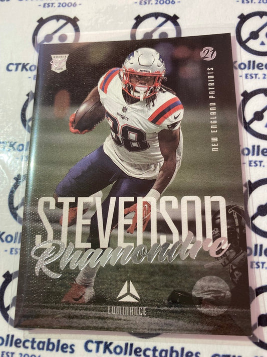 2021 NFL Chronicles Luminance Rhamondre Stevenson Rookie Card RC #223 Patriots