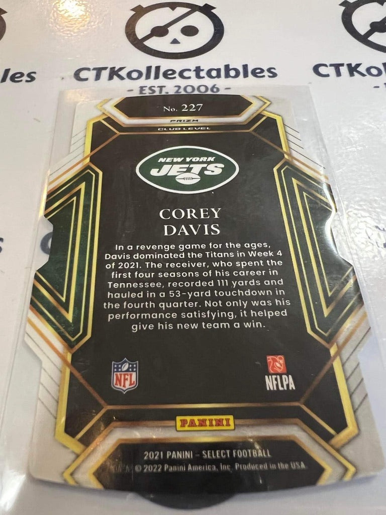 2021 NFL Panini Select Corey Davis Club Level Prizm Black & Gold #227 Jets