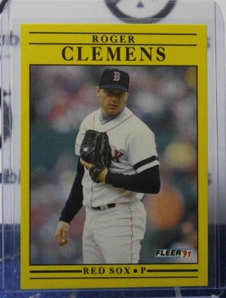 1991 FLEER BASEBALL ROGER CLEMENS # 90 BOSTON RED SOX