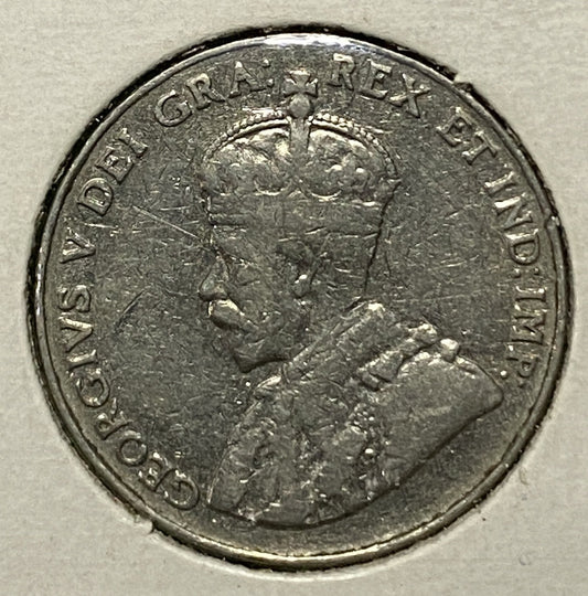 CANADIAN 1933  NICKEL 5 CENTS COIN KING GEORGE V (VG / VG+)