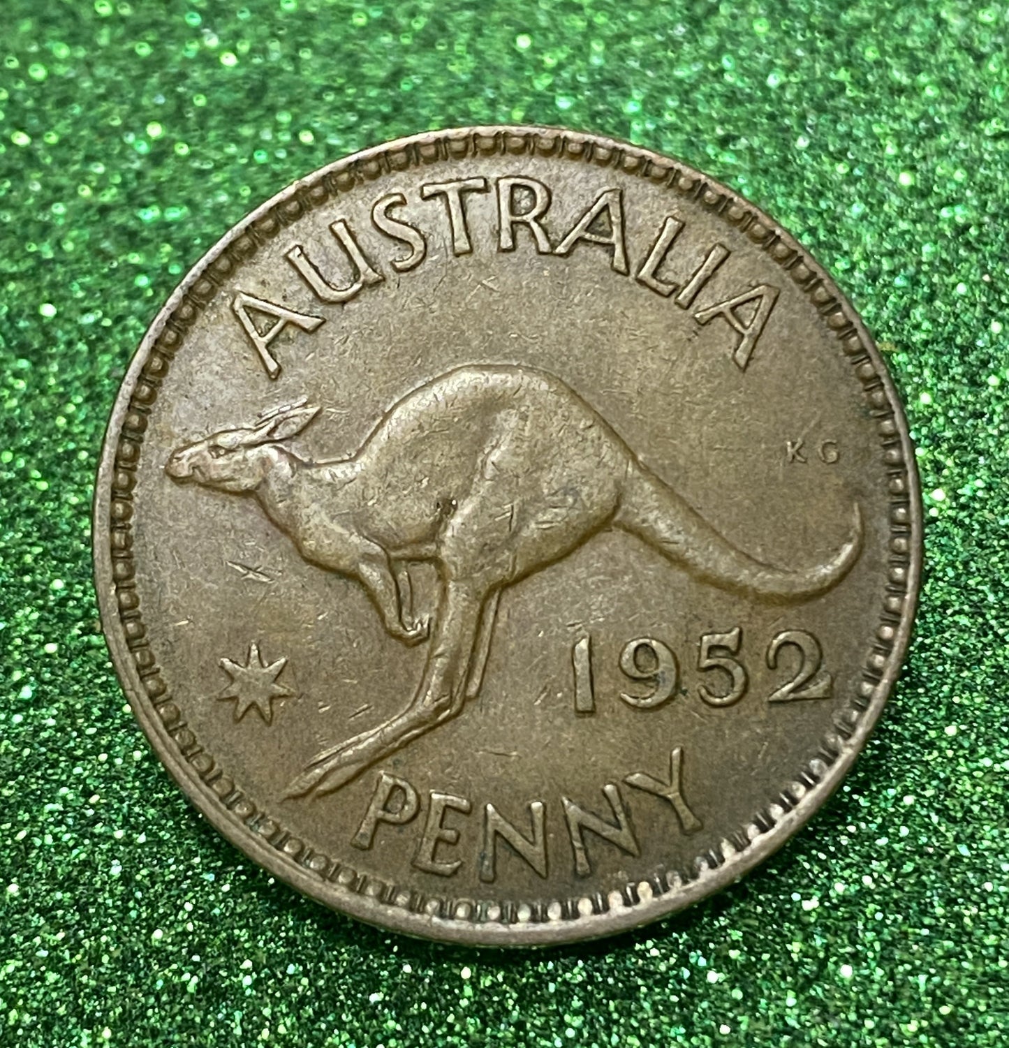 Australian 1 Cent LARGE PENNY COIN 1952  KING GEORGE VI  F/VF CONDITION