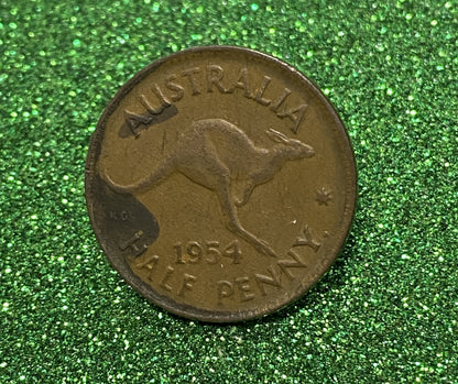 Australian HALF PENNY COIN 1954 Queen Elizabeth VG/F CONDITION