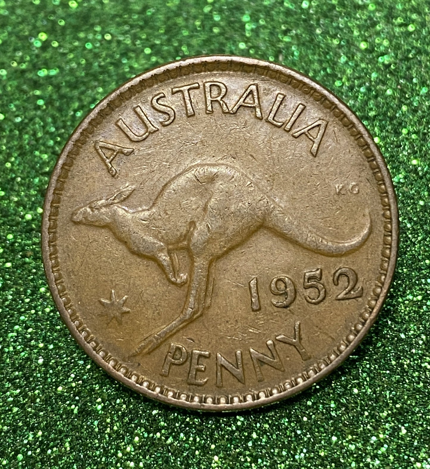 Australian 1 Cent LARGE PENNY COIN 1952  KING GEORGE VI  VG/F CONDITION