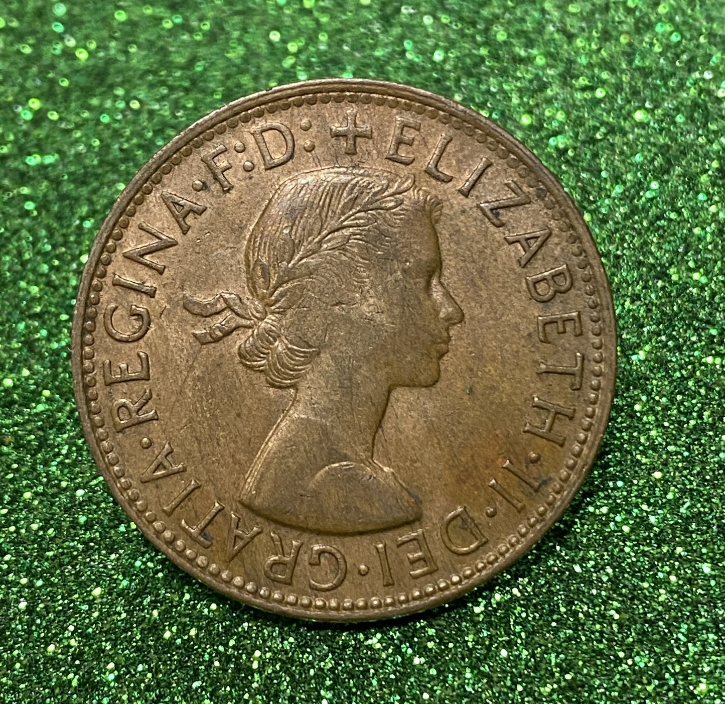Australian 1 Cent LARGE PENNY COIN 1962 Queen Elizabeth VG/F CONDITION