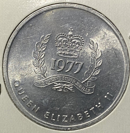 CANADIAN COMMEMORATIVE  TOKEN COIN  BRITISH COLUMBIA QUEEN ELIZABETH SILVER JUBILEE 1977 (VF/AU)
