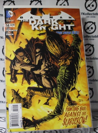 BATMAN THE DARK KNIGHT # 14 VF SCARECROW DC COMICS  BATMAN COMIC BOOK 2013