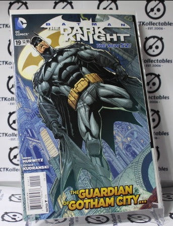 BATMAN THE DARK KNIGHT # 19 VF THE GUARDIAN DC COMICS  BATMAN COMIC BOOK 2013