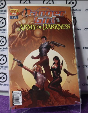 DANGER GIRL AND THE ARMY OF DARKNESS # 2  DYNAMITE / IDW COMICS B COVER  COMIC BOOK 2011