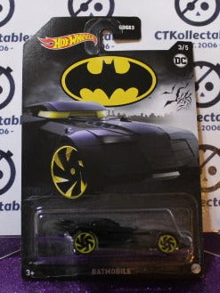 BATMAN  MATTEL HOT WHEELS LONG CARD GDG83 BATMOBILE 3/5 DIE CAST WARNER BROS. DC COMICSB 2020