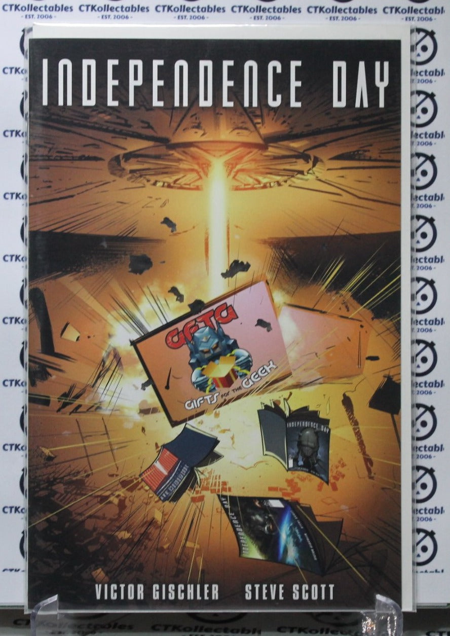 INDEPENDENCE DAY # 1 GIFTS FOR THE GEEK NM TITAIN COMIC BOOK 2016