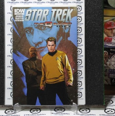 STAR TREK # 39 THE Q GAMBIT  NM / VF IDW  COMIC BOOK 2014