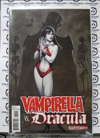 VAMPIRELLA VS DRACULA # 2  DYNAMITE COMICS SEXY  2012