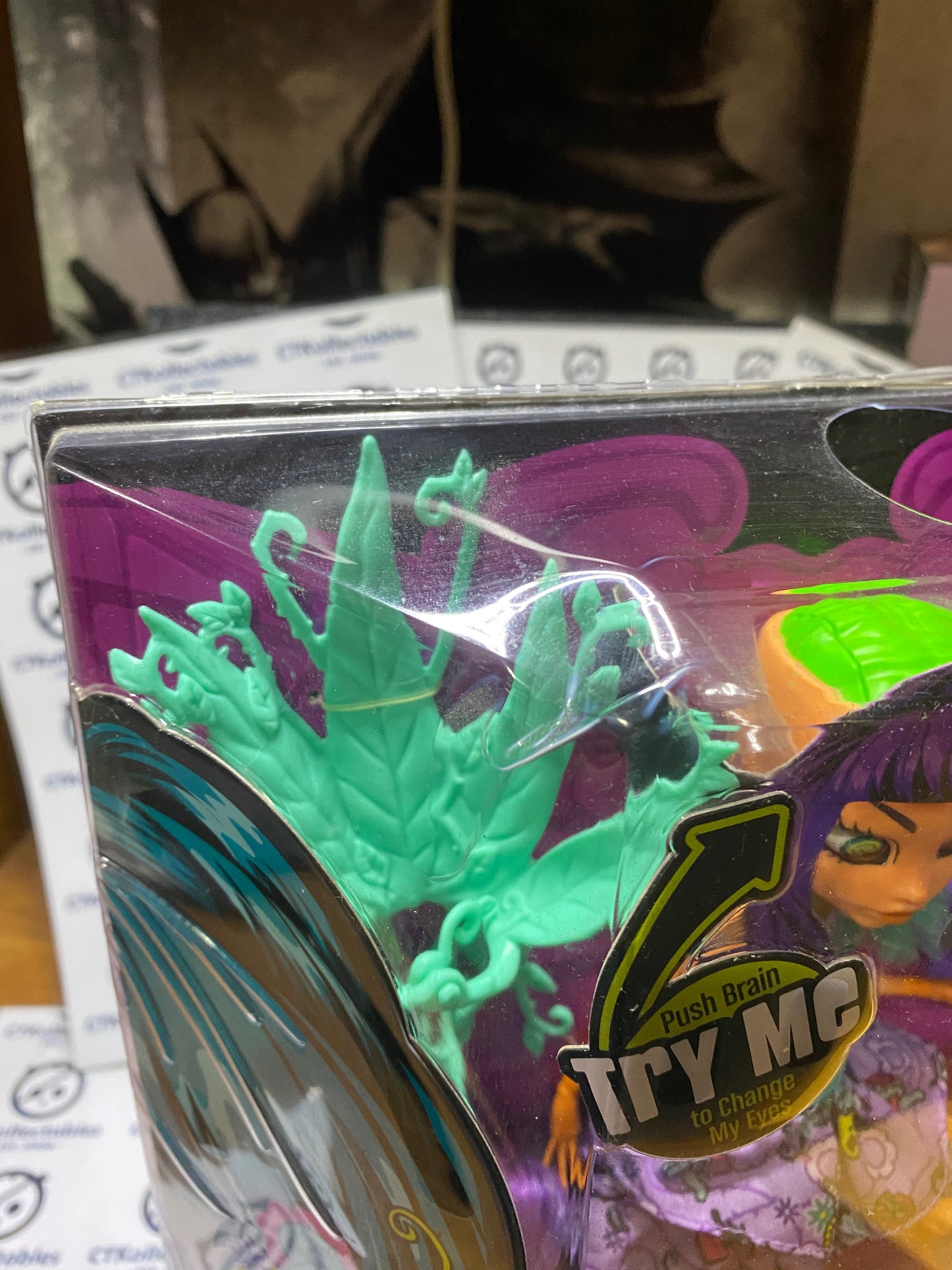 Shockingly Shy Scared Silly 2014 Rare Monster High Doll