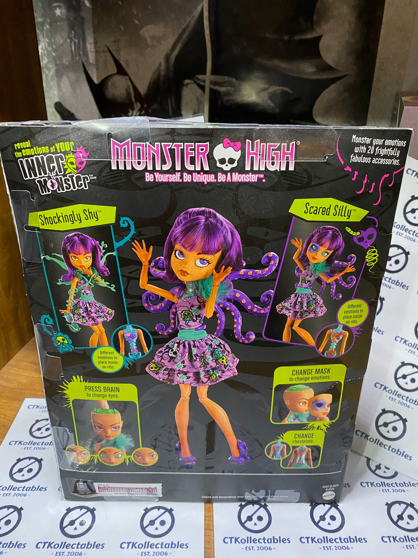 Shockingly Shy Scared Silly 2014 Rare Monster High Doll