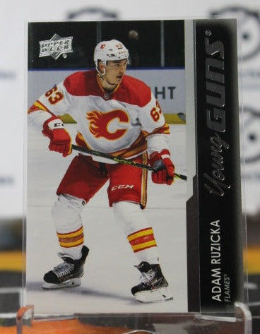 2021-22 UPPER DECK YOUNG GUNS ADAM RUZICKA # 465 ROOKIE  NHL CALGARY FLAMES HOCKEY CARD