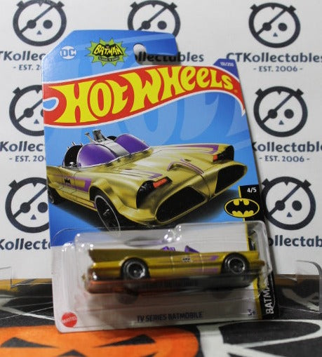 BATMAN MATTEL HOT WHEELS GOLD BATMOBILE 4/5 DIE CAST WARNER BROS. DC COMICS 2022