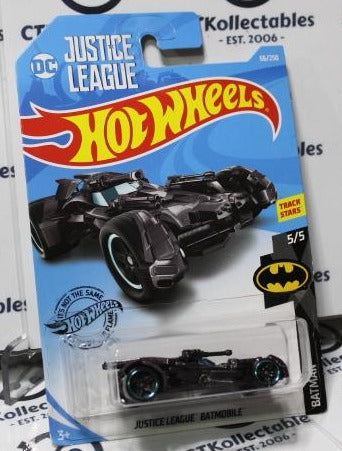 Hot Wheels 2018 Batman: DC JUSTICE LEAGUE BATMOBILE 66/250 Long Card 5/5 BLUE