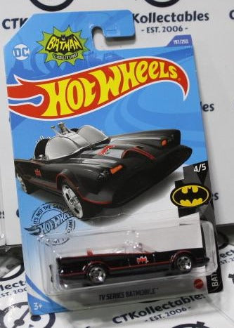 HOT WHEELS MATTEL  BATMAN CLASSIC TV SERIES BATMOBILE 4/5 DC 197/250  Long Card 2018 RARE