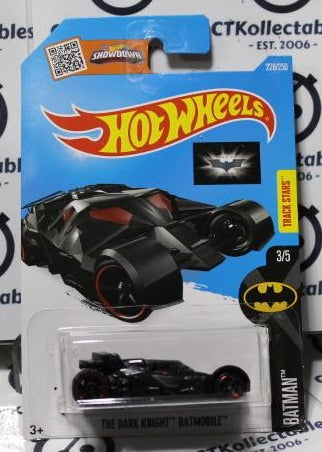 Hot Wheels 2015 THE DARK KNIGHT BATMOBILE DC 228/250 RED Long Card 3/5