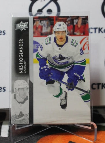 2021-22 UPPER DECK NILS HOGLANDER # 174 ROOKIE VANCOUVER CANUCKS NHL HOCKEY TRADING CARD