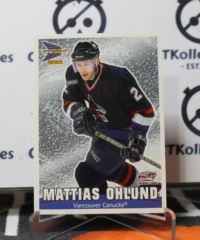 2000-01 PACIFIC MATTIAS OHLUND # 8 McDonald's  VANCOUVER CANUCKS NHL HOCKEY TRADING CARD