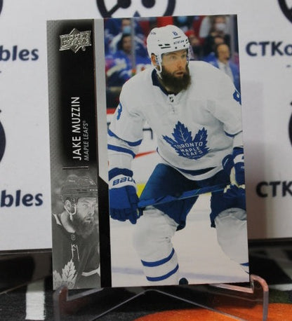 2021-22 UPPER DECK JAKE MUZZIN # 420 TORONTO MAPLE LEAFS HOCKEY CARD