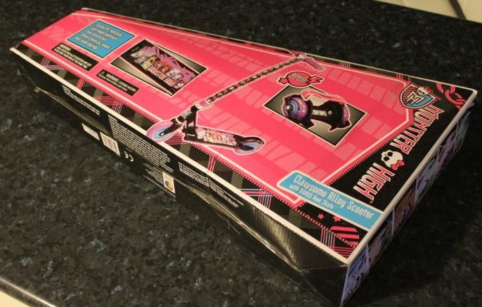 MONSTER HIGH CLAWSOME ALLOY SCOOTER WITH BONUS HEEL SKATE