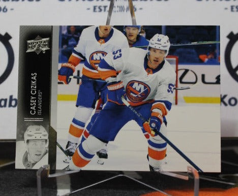 2021-22 UPPER DECK CASEY CIZIKAS  # 364  NEW YORK ISLANDERS HOCKEY CARD