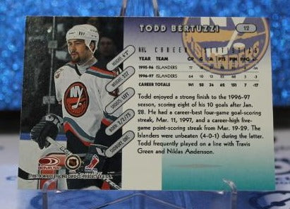 TODD BERTUZZI # 12 DONRUSS 1996-97 NEW YORK ISLANDERS NHL HOCKEY TRADING CARD