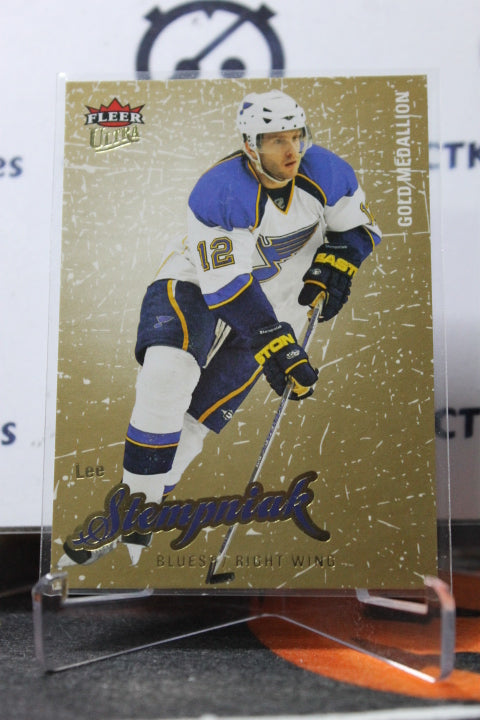 2008-09 FLEER ULTRA  LEE STEMPNIAK # 28  ST. LOUIS BLUES HOCKEY CARD