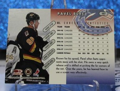 PAVEL BURE # 187 DONRUSS 1996-97 VANCOUVER CANUCKS NHL HOCKEY TRADING CARD