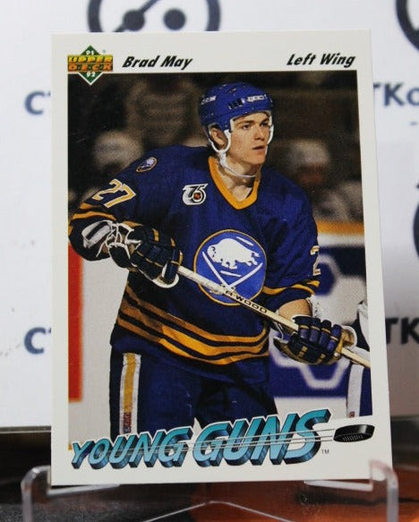 1991-92 UPPER DECK BRAD MAY # 596 YOUNG GUNS ROOKIE BUFFALO SABRES NHL HOCKY CARD