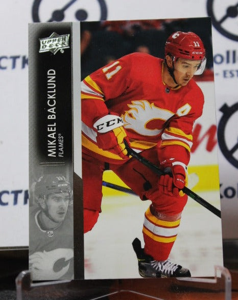 2021-22 UPPER DECK MIKAEL BACKLUND # 275 HOCKEY NHL CALGARY FLAMES  CARD