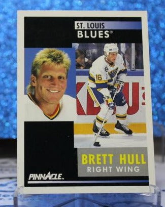 BRETT HULL # 200 PINNACLE 1991-92  ST. LOUIS BLUES NHL HOCKEY TRADING CARD