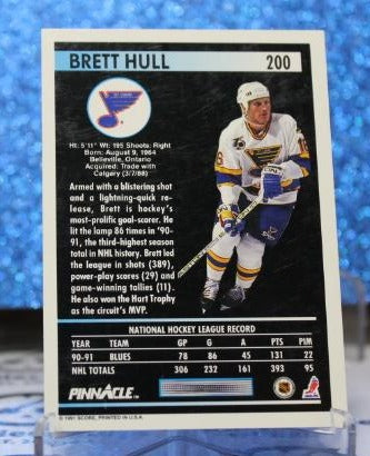 BRETT HULL # 200 PINNACLE 1991-92  ST. LOUIS BLUES NHL HOCKEY TRADING CARD
