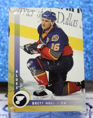 BRETT HULL # 71 DONRUSS 1996-97 ST. LOUIS BLUES NHL HOCKEY TRADING CARD