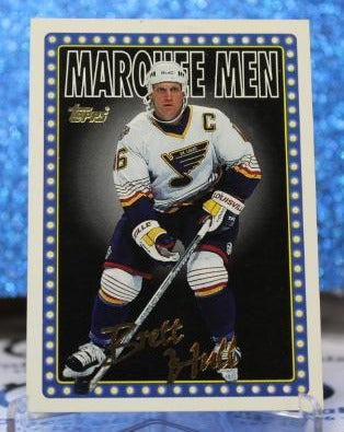 BRETT HULL # 10 TOPPS 1995-96 ST. LOUIS BLUES NHL HOCKEY TRADING CARD