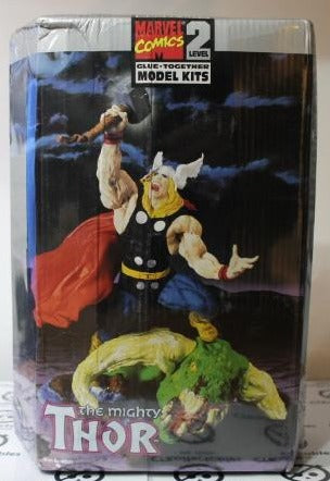 THE MIGHT THOR MODEL KIT LEVEL 2 TOY BIZ MARVEL COMIC BOOK SUPER HERO UNOPENED