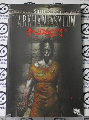 ARKHAM ASYLUM MADNESS GRAPHIC NOVEL BATMAN TRADEBACK DC COMICS NM 2010