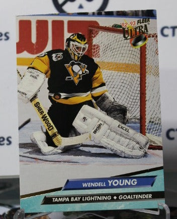 1992-93 FLEER ULTRA WENDELL YOUNG # 206 TAMPA BAY LIGHTNING NHL HOCKEY CARD