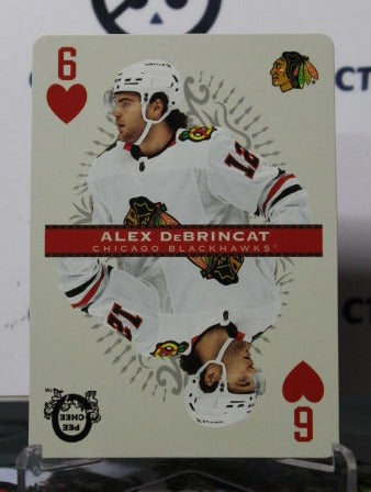 2021-22 O-PEE-CHEE ALEX DEBRINCAT 6 OF HEARTS CHICAGO BLACKHAWKS HOCKEY CARD