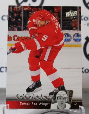 NICKLAS LIDSTROM # 315 UPPER DECK  2010-11 DETROIT RED WINGS NHL HOCKEY TRADING CARD