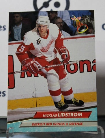 1992-93 FLEER ULTRA NICKLAS LIDSTROM # 51  DETROIT RED WINGS NHL HOCKEY TRADING CARD