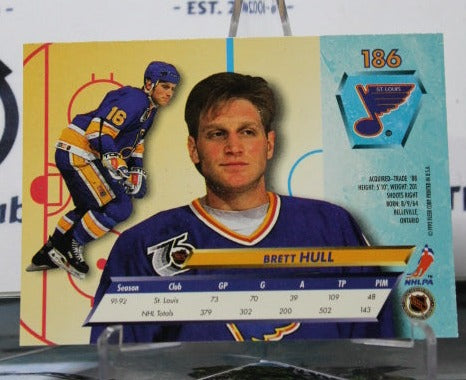 1992-93 FLEER ULTRA  BRETT HULL # 186  ST. LOUIS BLUES NHL HOCKEY CARD