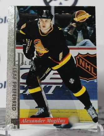 ALEXANDER MOGILNY # 2 DONRUSS 1997-98 VANCOUVER CANUCKS NHL HOCKEY TRADING CARD