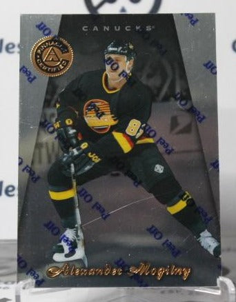 ALEXANDER MOGILNY # 60 PINNACLE 1997-98 VANCOUVER CANUCKS NHL HOCKEY TRADING CARD