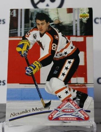 ALEXANDER MOGILNY # 8 UPPER DECK 1992-93  BUFFALO SABRES NHL HOCKEY TRADING CARD